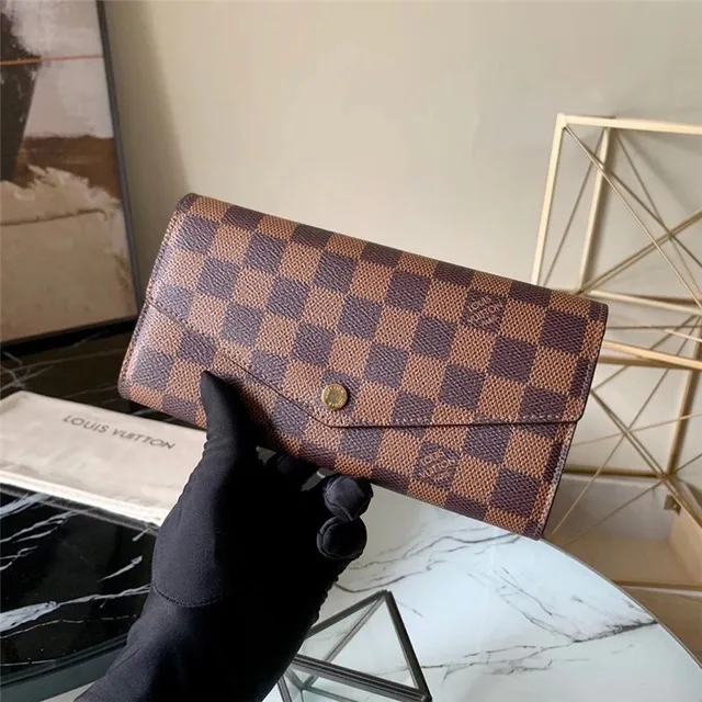 Louis Vuitton Monogram Canvas फ्लैप लंबा वॉलेट 17