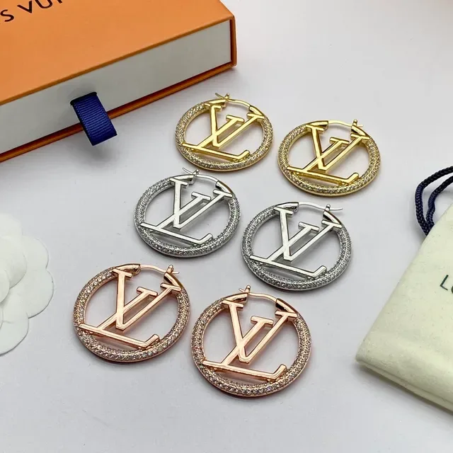 Louis Vuitton Monogram Hoop সোনালি রুপালি গোলাকার পাভে-স্টাডেড বর্ডার কানের দুল 9