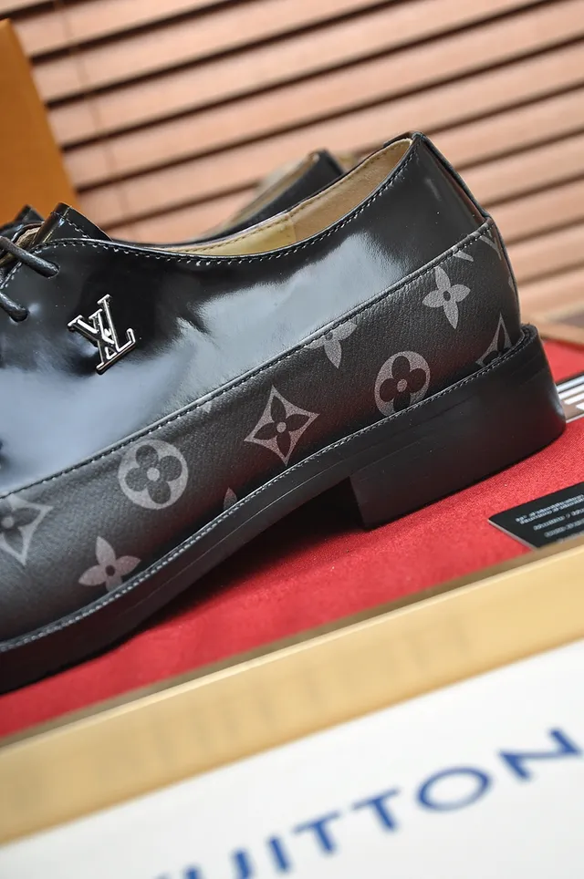 Louis Vuitton Monogrammed Cap-Toe Oxford Shoes 2
