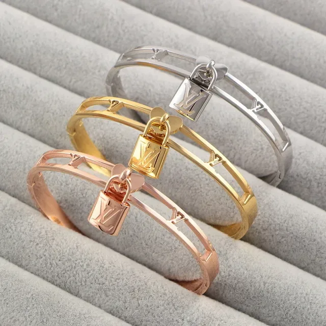 Louis Vuitton Bracelet à Cadenas Or Argent Bracelet Manchette à Charnière Charm 5