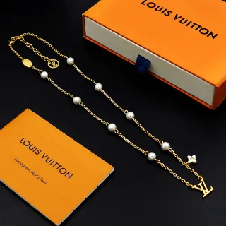 Louis Vuitton মুক্তা এবং মোনোগ্রাম চেইন নেকলেস