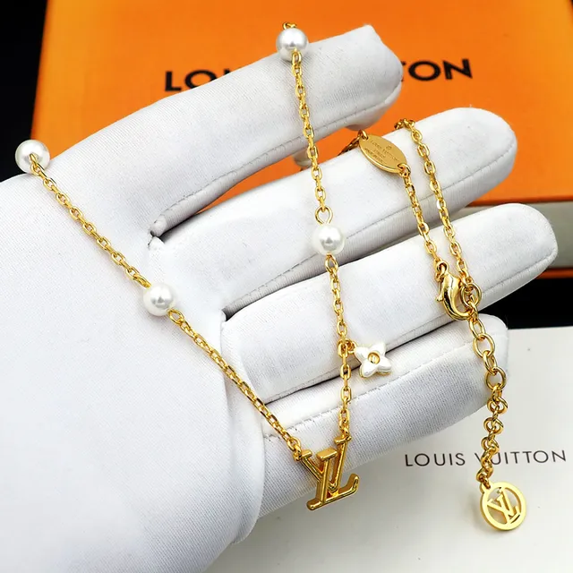Louis Vuitton Pearl and Monogram Chain Necklace 8