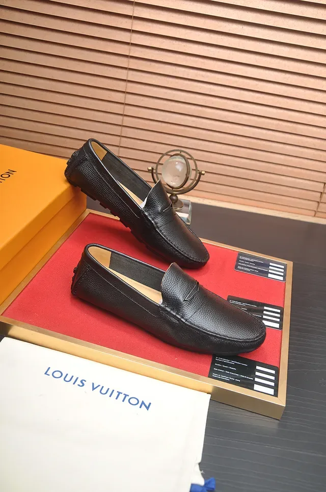 Louis Vuitton Pebbled Leather Penny Loafer Men's Loafers 4