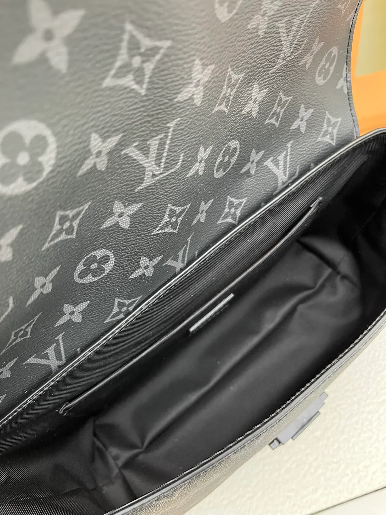 Louis Vuitton Pochette Metis Black Gray Monogram-Coated Canvas Structured Rectangular Messenger Bag 6