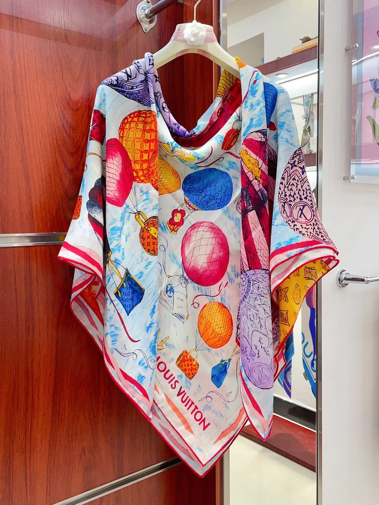 Louis Vuitton Printed Hot-Air Balloon Silk Scarf 7
