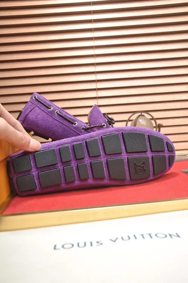 Louis Vuitton Mocassins en Daim Violet avec Cordon 7