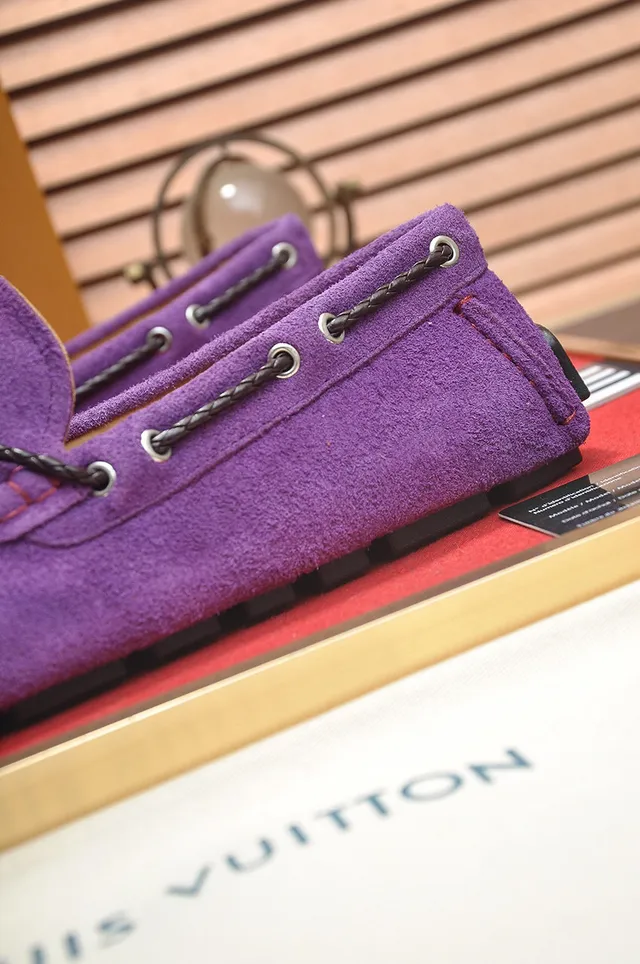 Louis Vuitton Mocassins en Daim Violet avec Cordon 9