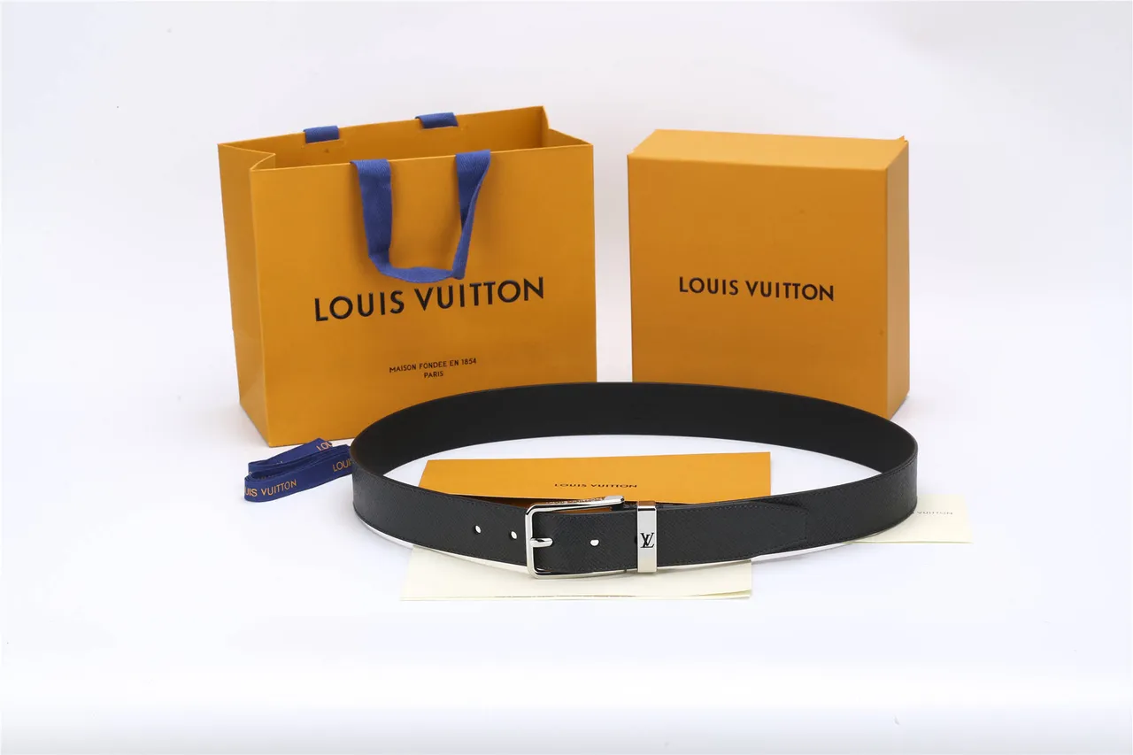 Louis Vuitton fivela reversível cinto de couro preto 2