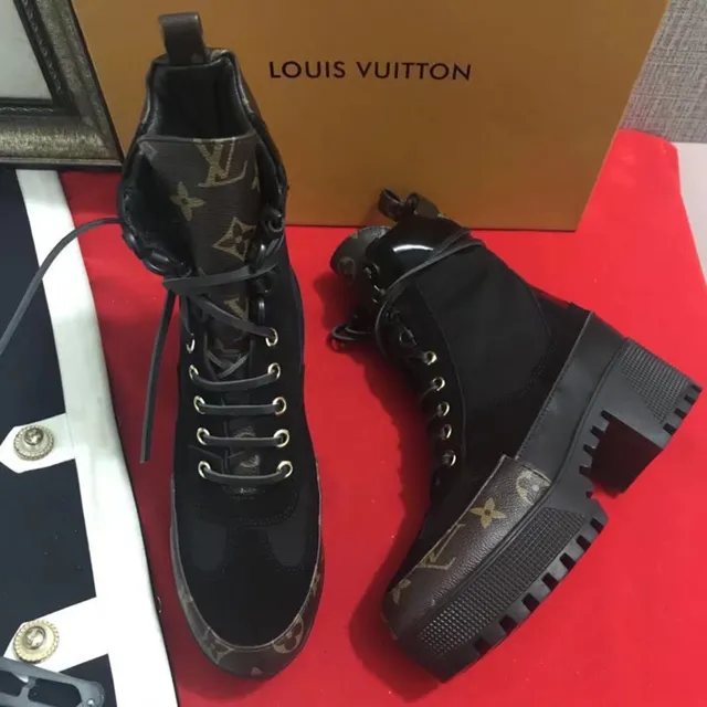 Louis Vuitton Run Away Monogram Canvas et Patent Leather Ankle Boots 6