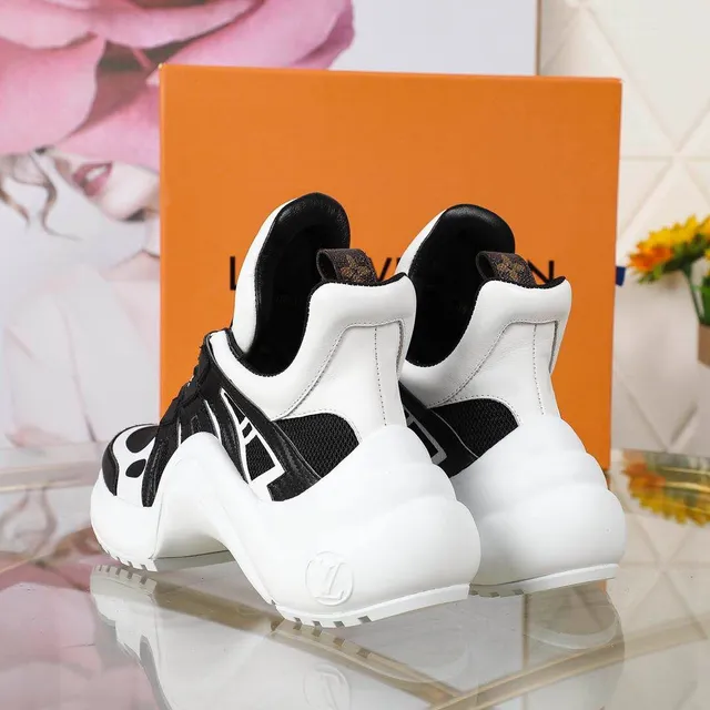 Louis Vuitton Run Away White and Black Chunky Sneakers 3