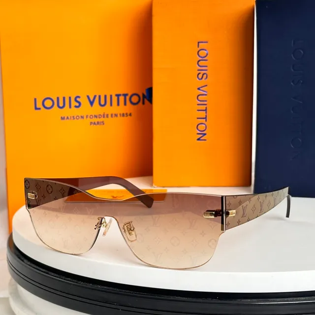 Louis Vuitton Shield-Style Rimless-Top Sunglasses 5