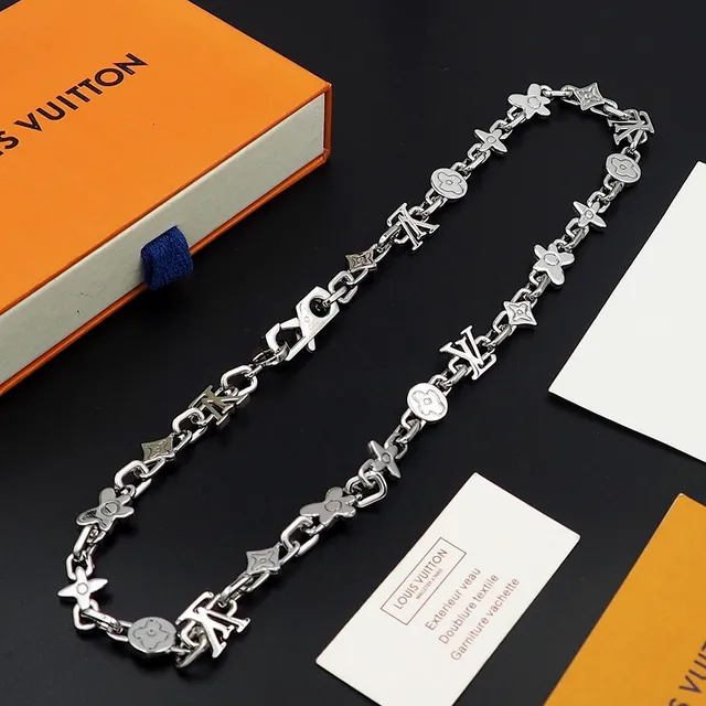 Louis Vuitton चांदी धातु लिंक श्रृंखला निर्माण हार 7