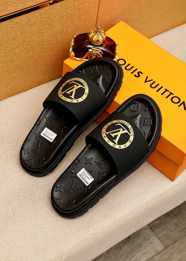 Louis Vuitton Slide 黑色金色模制花纹鞋底宽带拖鞋 2