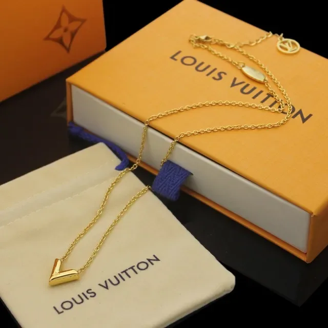Louis Vuitton V-Shaped Gold Beige Chain Pendant Necklace 5