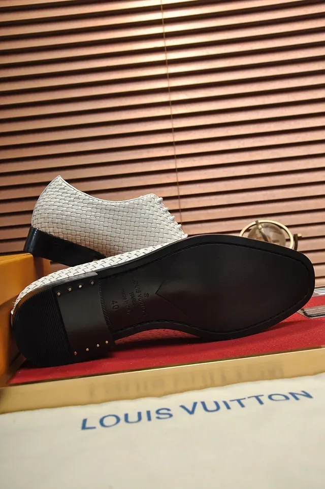 Louis Vuitton Chaussures Oxford en Cuir Tissé 3