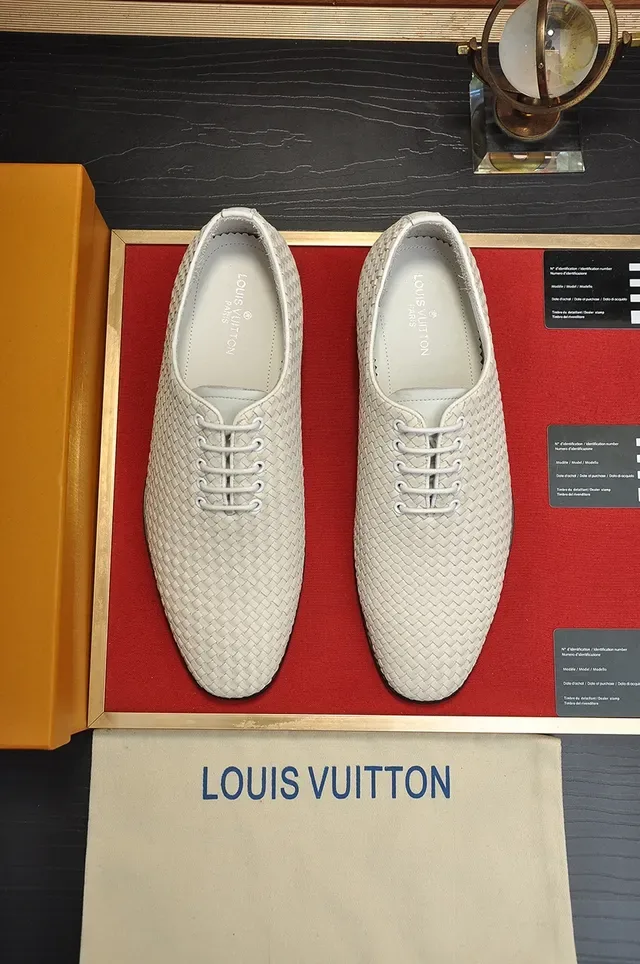 Louis Vuitton Chaussures Oxford en Cuir Tissé 5