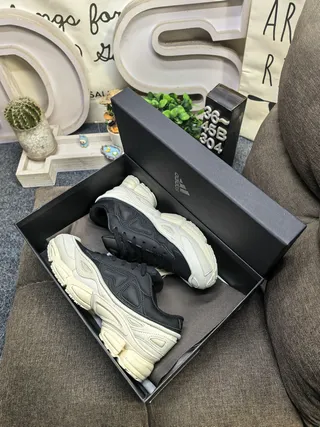 Maison Margiela أسود بيج كعب زائد طبقة شبكية وعليا مصنعة حذاء رياضي سميك 23