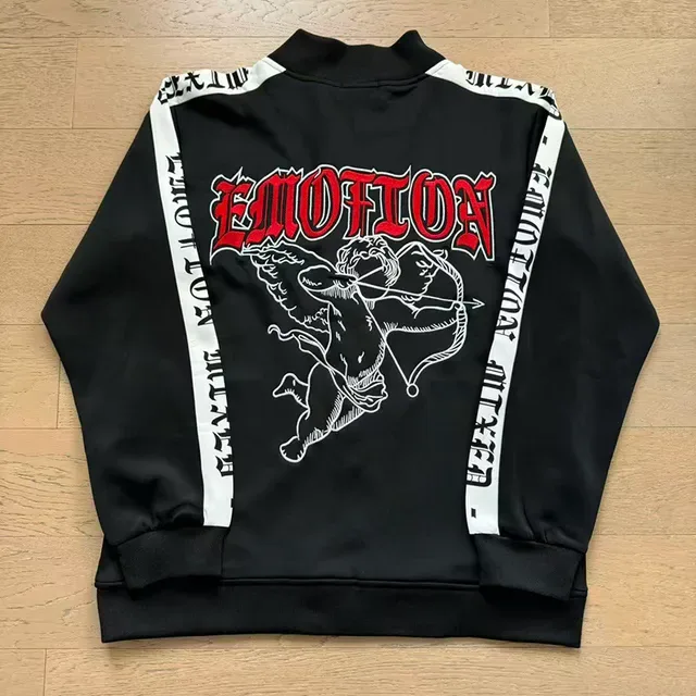 Mixed Emotion 黑白条纹 Dragon Logo 运动套装 4