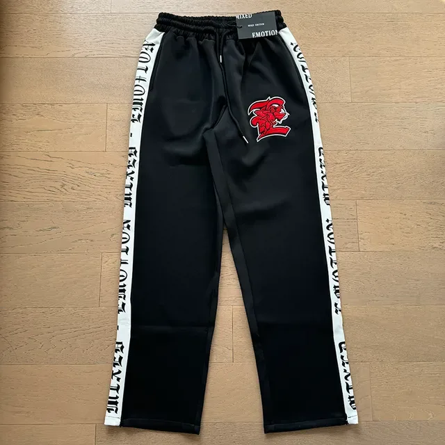 Mixed Emotion 黑白条纹 Dragon Logo 运动套装 6