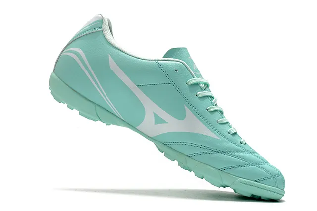 Mizuno Zapatos de fútbol indoor de cuero sintético negro y rojo, low-cut, con cordones y parte superior de cuero sintético 22
