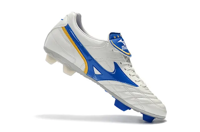 Mizuno Sapatos de Futebol Branco Azul Couro Superior Quiltado com Logo Wave em Solo Firme 18
