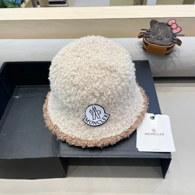 Moncler Fuzzy Beige Bucket Hat 7