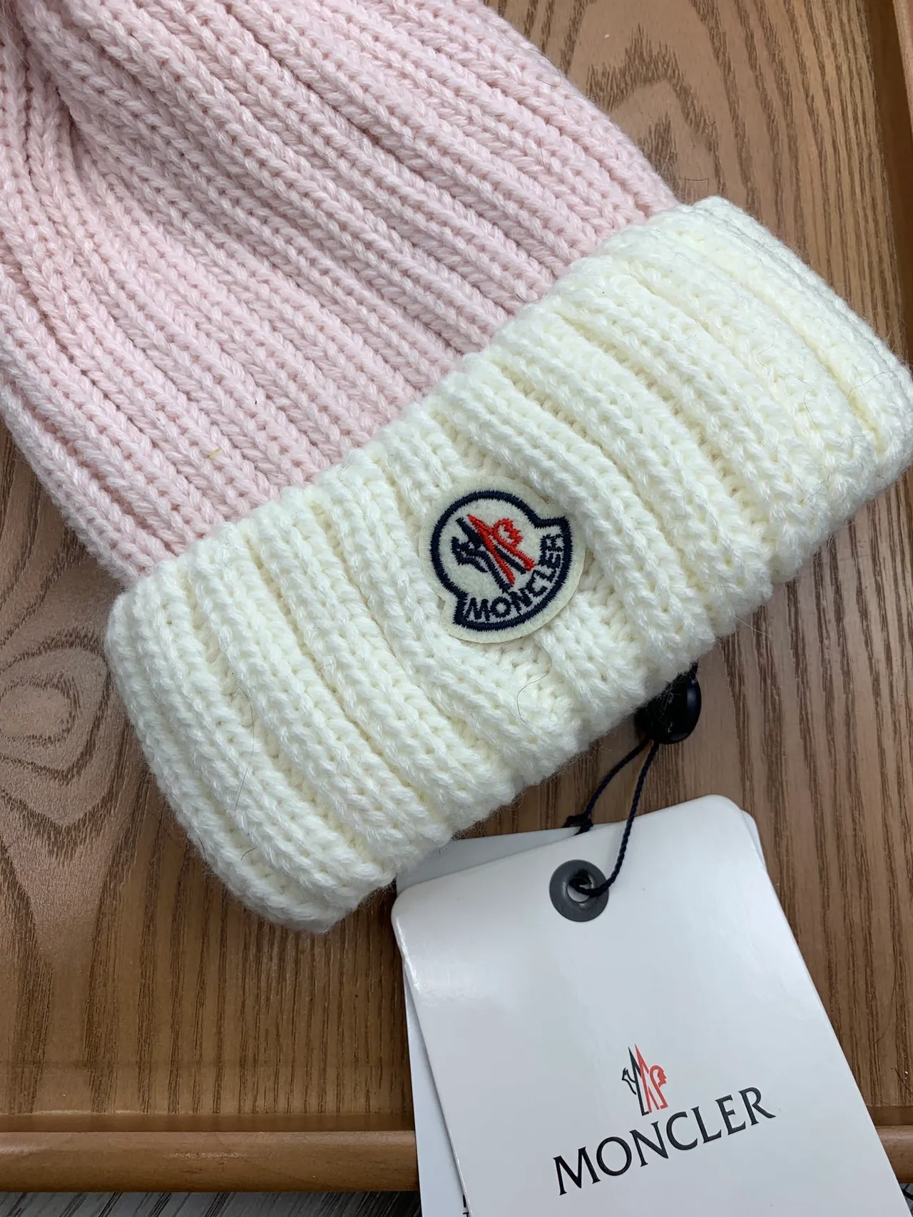 Moncler Rosa Beige Tejido Acanalado Puño Contrastante Gorro 6