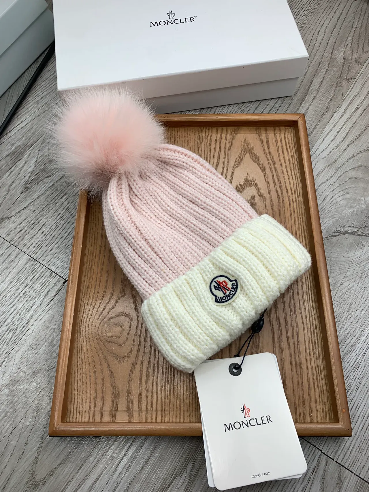 Moncler Rosa Beige Tejido Acanalado Puño Contrastante Gorro 8