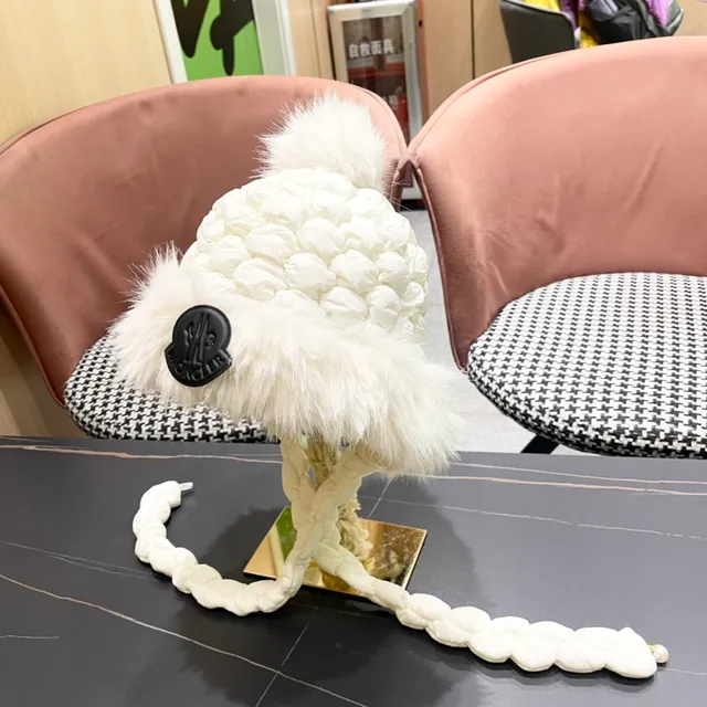 Moncler White Fur-Trimmed Knitted Beanie 4