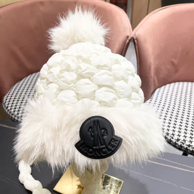 Moncler White Fur-Trimmed Knitted Beanie 6