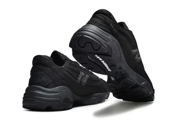 New Balance 1000 Zapatillas Lifestyle Negro Monocromo 3