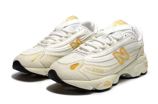 New Balance 1000 creme e dourado tênis chunky 2