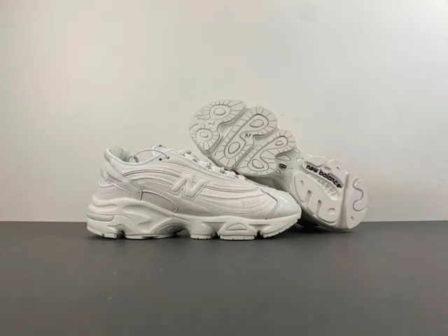 New Balance 1000 Monochromatic White Chunky Sneakers 12