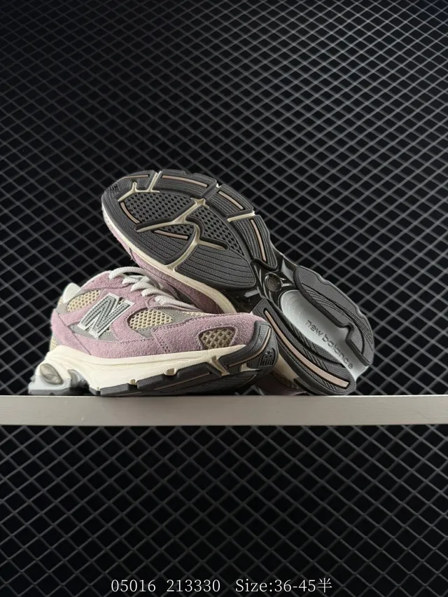 New Balance 2010 Series ধূসর গোলাপি মসজ্জিত চামড়া জালি মোটা স্নিকার 3