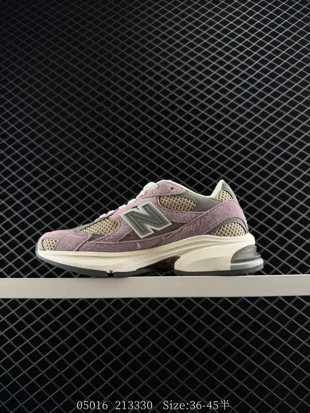 New Balance 2010 Series ধূসর গোলাপি মসজ্জিত চামড়া জালি মোটা স্নিকার 7