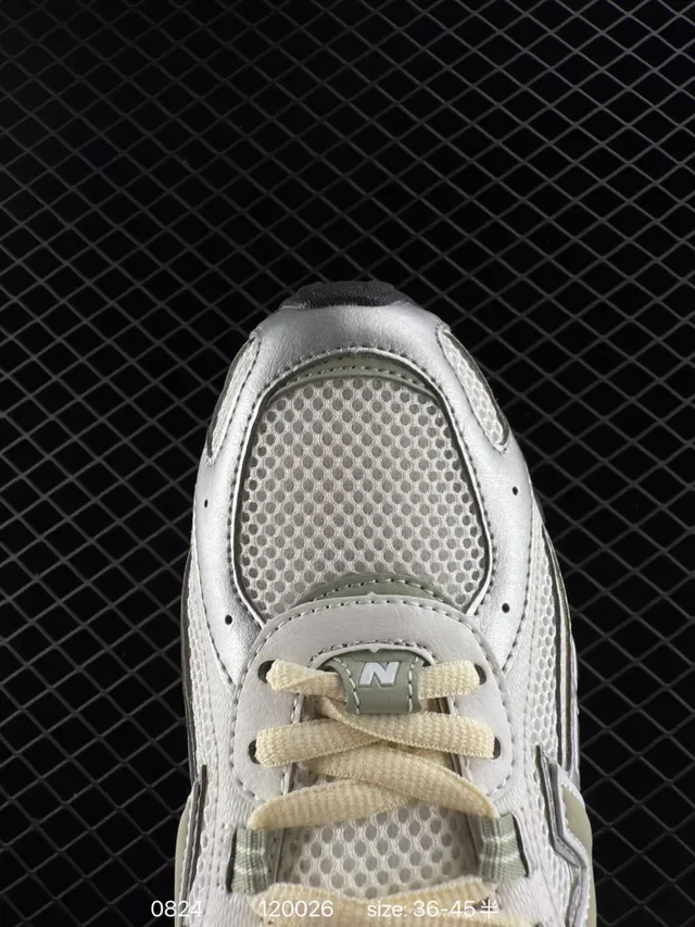 New Balance 204L Thin-Sole Lifestyle Sneakers 2