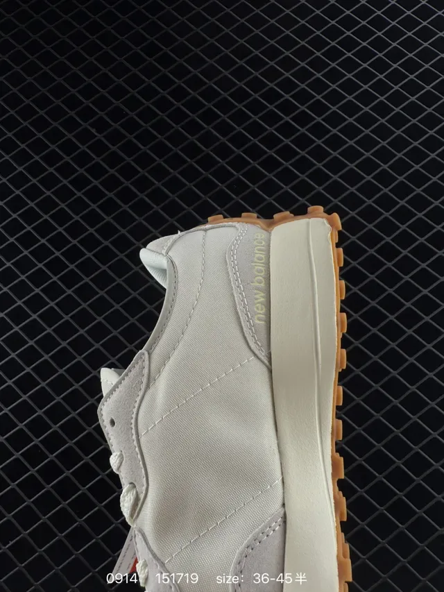 New Balance 327 Off-White and Green Lifestyle Sneakers 4