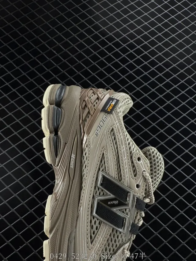 New Balance 9060 Beige Black Rétro-inspiré Maille et synthétique Tige Chaussures lifestyle 4