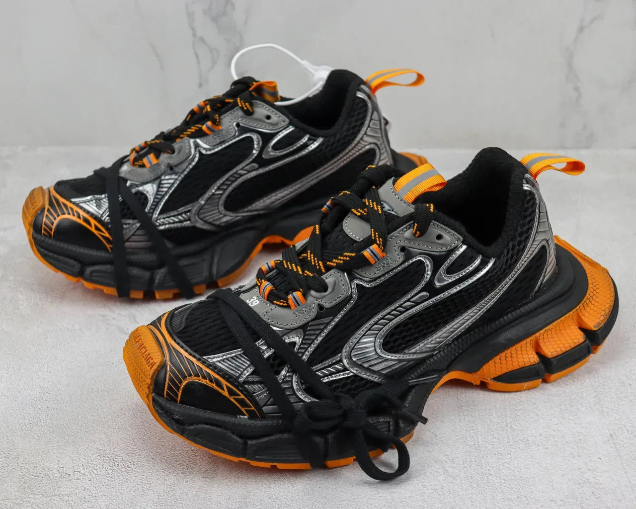 New Balance 9060 काला चाँदी नारंगी चंकी स्नीकर 4