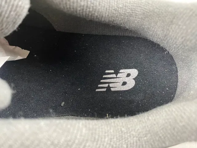 New Balance 9060 Tênis Chunky Cinza Monocromo 7