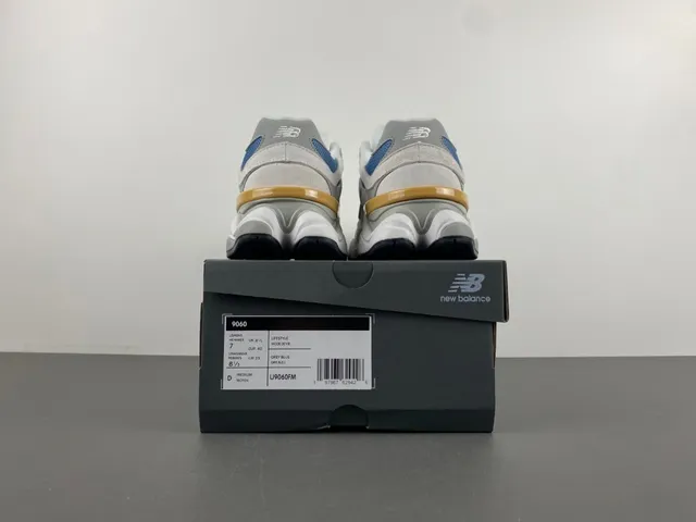 New Balance 9060 White Blue Tan tênis com sola grossa 16