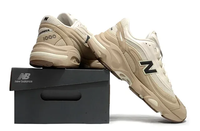 New Balance 米棕中底 混麂皮网面 厚底鞋 6