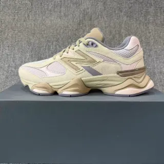 New Balance Sneakers Chunky Sola Sculptée Mixta de Daim et Maille Beige Gris