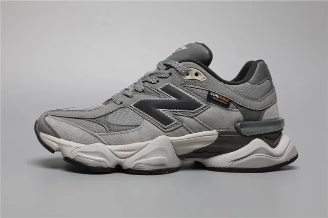 New Balance Cinza Preto Chunky Esculpido Solado Intermediário Camada Malha E Sintético Superior Tênis Lifestyle 9