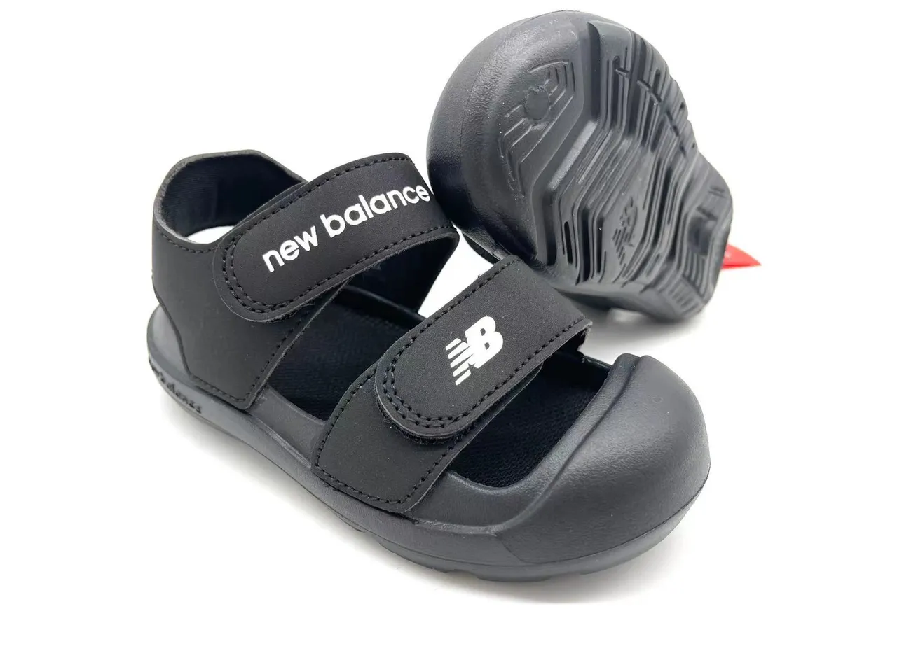 New Balance Niños Correa de dos Velcro dedo cerrado Sandalias Casual 6