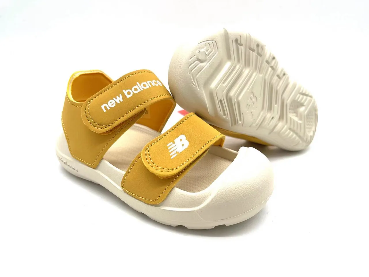 New Balance Niños Correa de dos Velcro dedo cerrado Sandalias Casual 13