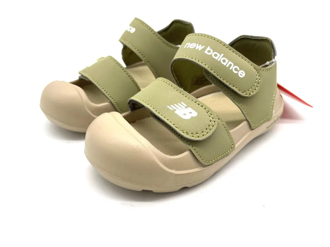 New Balance Niños Correa de dos Velcro dedo cerrado Sandalias Casual 16