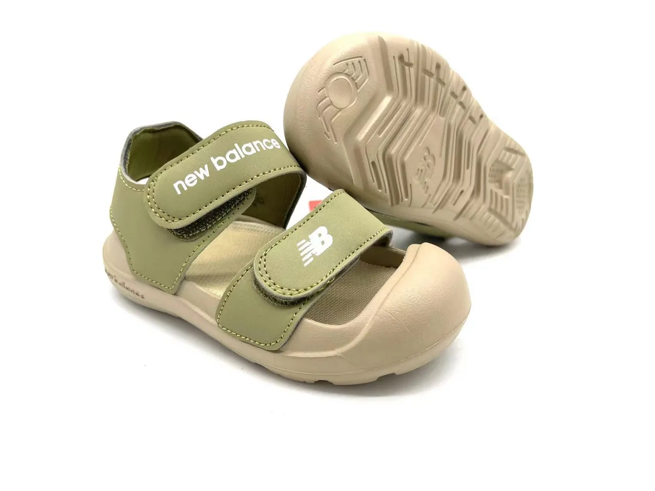 New Balance Niños Correa de dos Velcro dedo cerrado Sandalias Casual 18