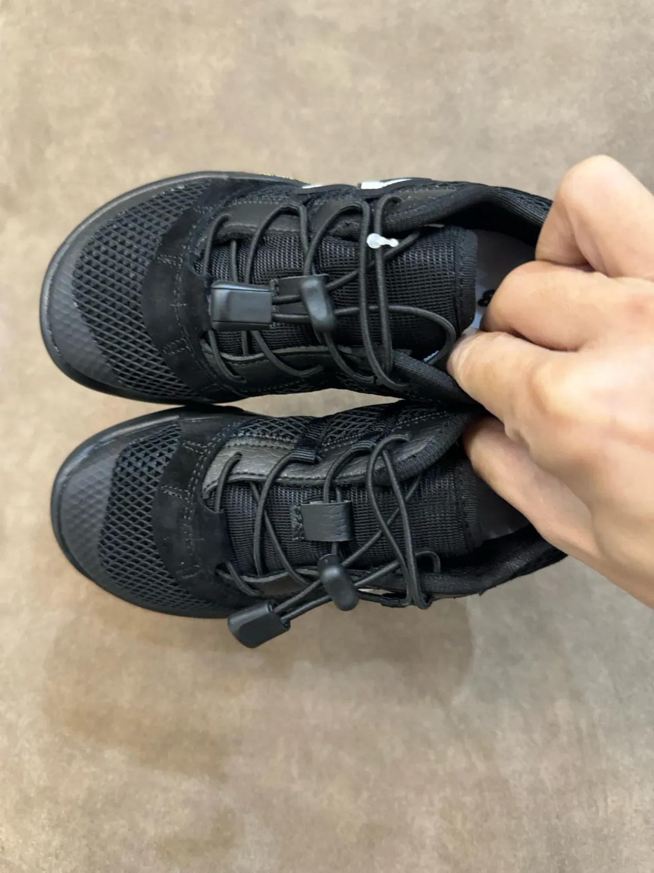 New Balance Minimus Tênis Lifestyle de Malha Preto e Branco 22