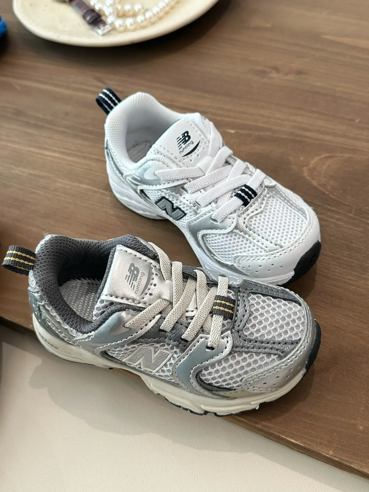 New Balance 粉白厚底中底 网面-合成混合鞋面 生活方式运动鞋 6